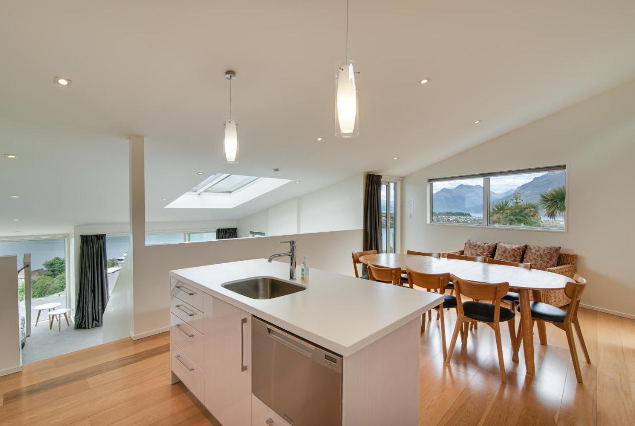 Highview Retreat Villa Queenstown Bagian luar foto